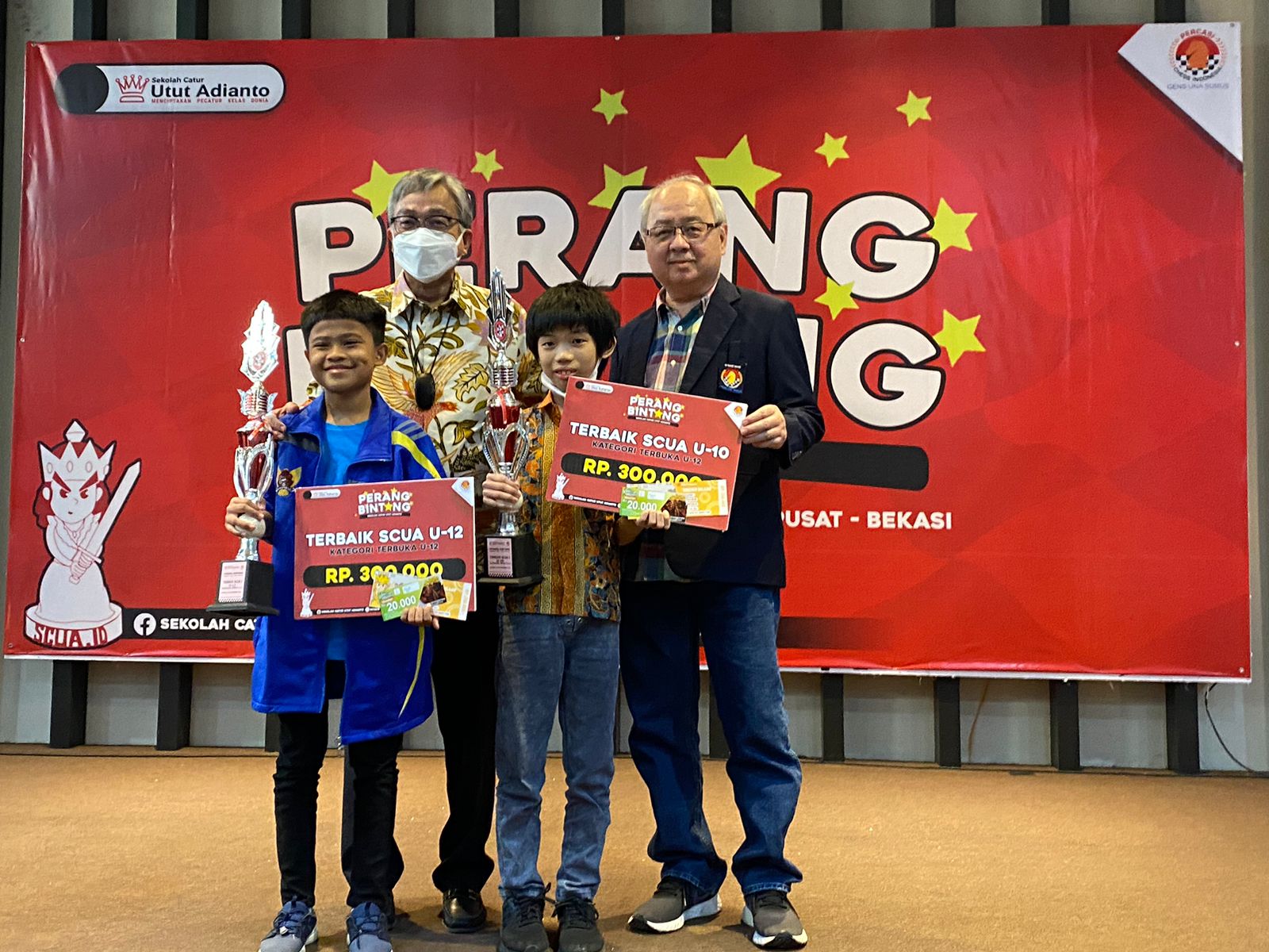 Foto sampul album Perang Bintang